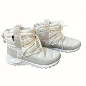 The North Face Women's Thermoball Lace Up Waterproof Boot